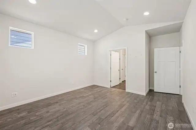 Natural Light Highlights the Spacious Rm!