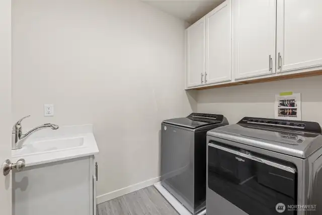 Utility Room w/ W&D, Storage Cabinetry, & Quartz Top Utility Sink!