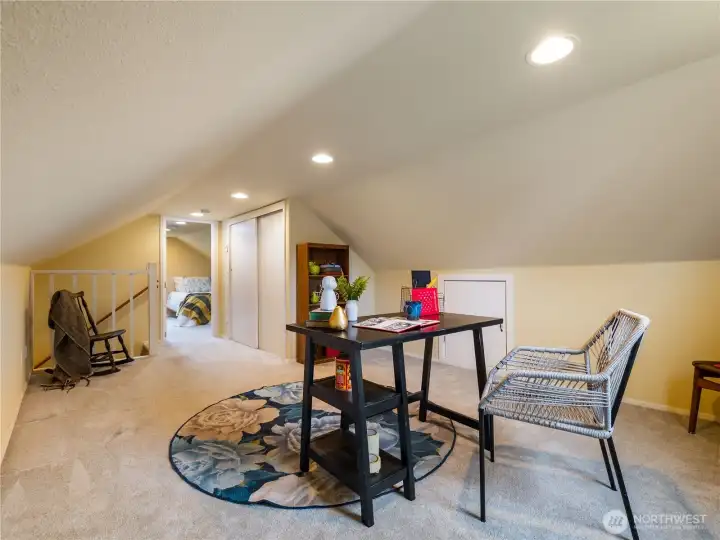 Another large closet to store your stuff.