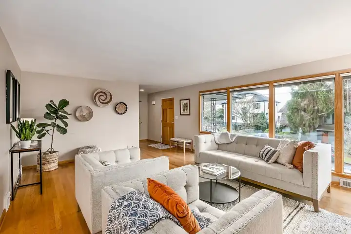 Another view of the wall of windows... plus showing the front door entry