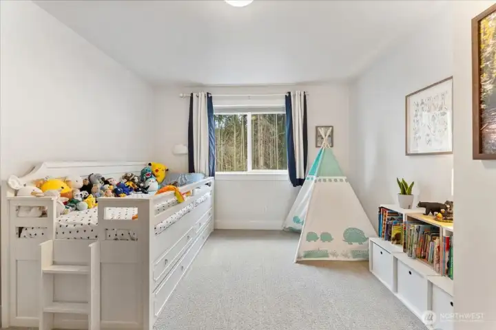 Another one of the 4 bedrooms pstairs