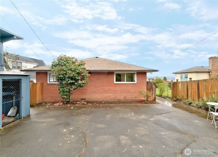 Large backyard patio.