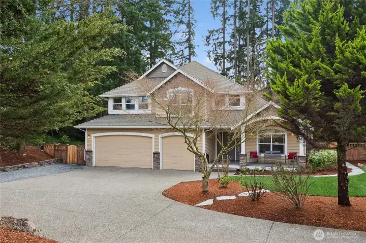 Tucked away on a large, private and serene lot, this custom-built Craftsman home has been thoughtfully updated throughout. Recent improvements include fresh paint throughout, updated kitchen & baths, brand-new carpet with upgraded padding, updated light fixtures, beautifully refreshed fireplaces with new tile surrounds, updated kitchen and baths and so much more...offering a move-in ready experience with modern touches throughout.