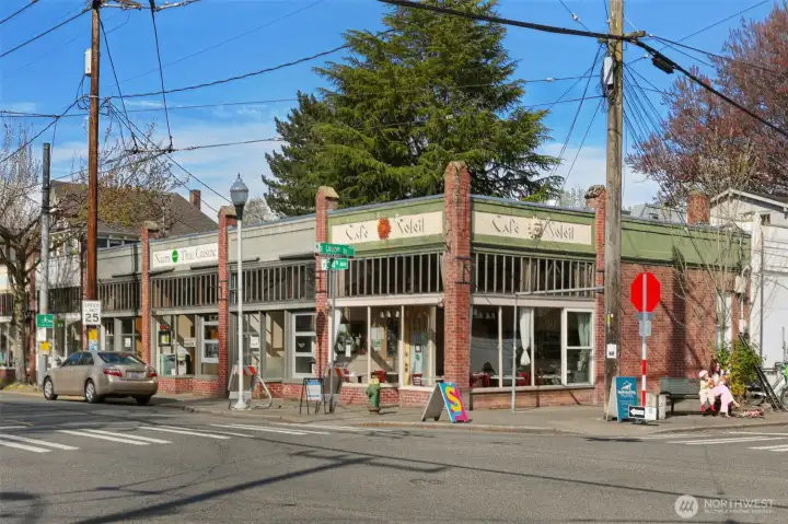 Local shops and restaurants just blocks away