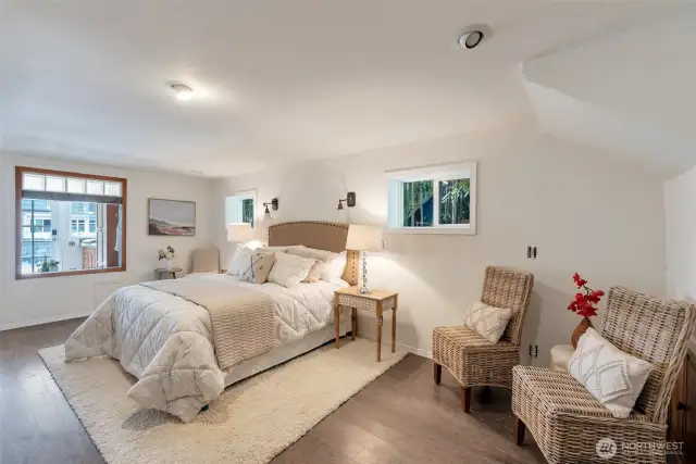 Lower level primary suite
