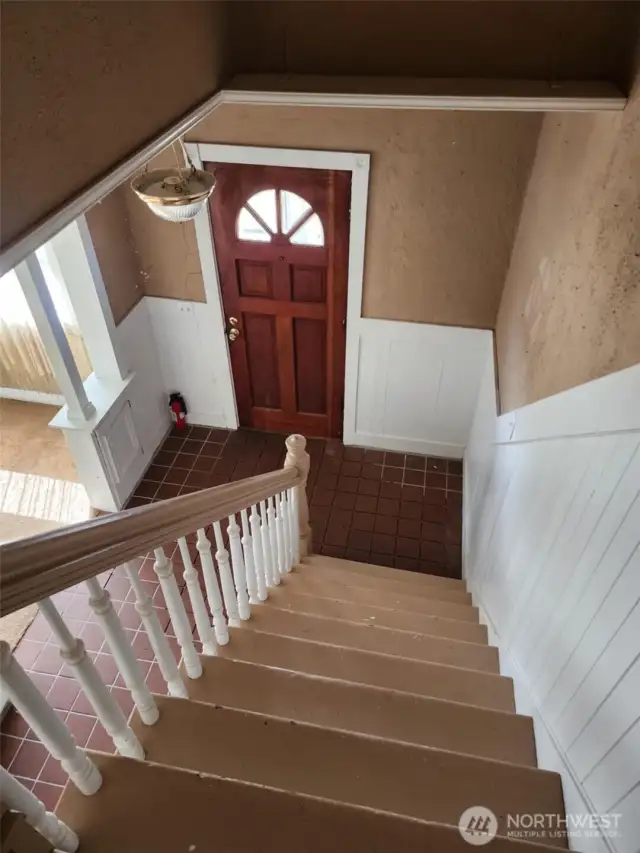 entry stairway