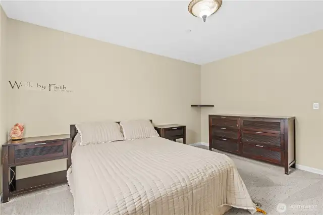 Guest Room 1