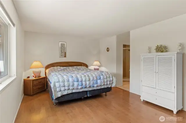 Master Bed & Bath