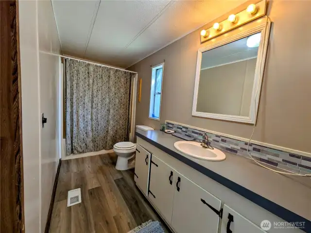 Primary bath.
