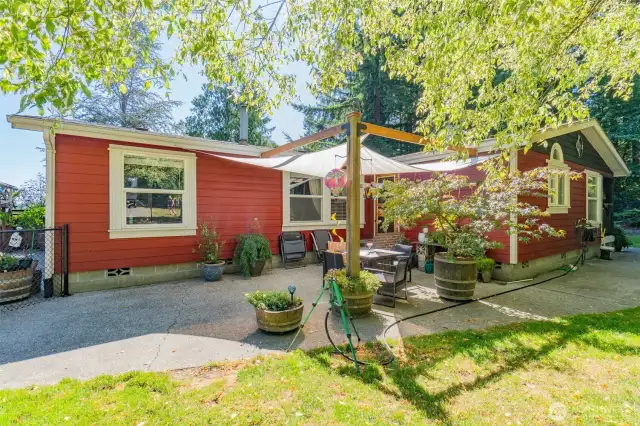 Driveway Side of Home, Patio and Sunshade