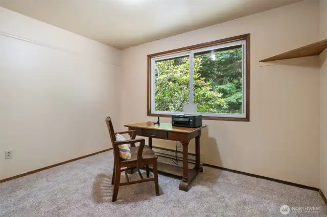 Bedroom 3 with brand new carpet installed