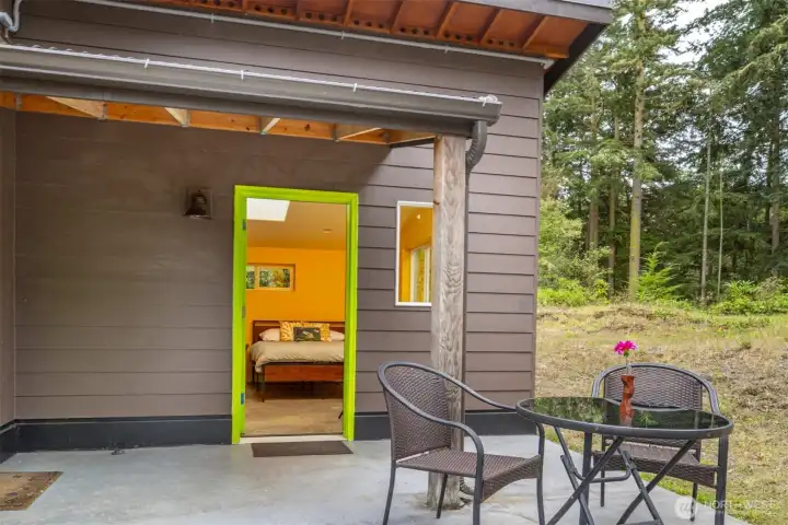 Attached to the shop is the guest cottage.