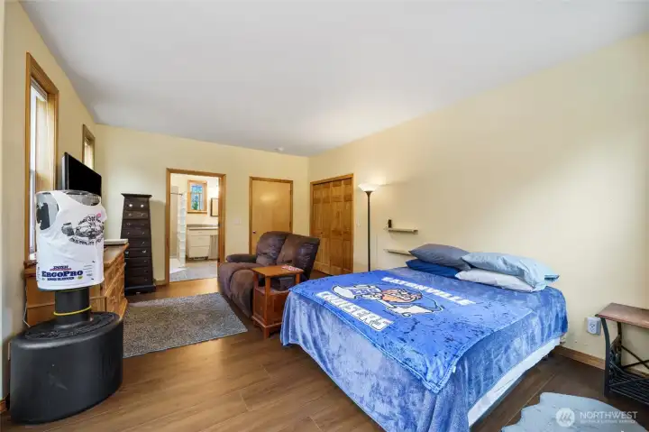 Another view of the spacious and serene junior suite.