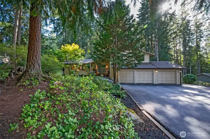 3 car garage