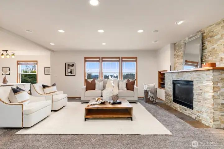 Stunning great room with views!