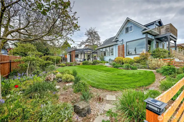 Fully fenced for privacy and enjoyment.