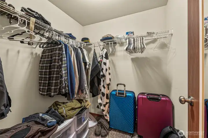 Primary Walk in Closet