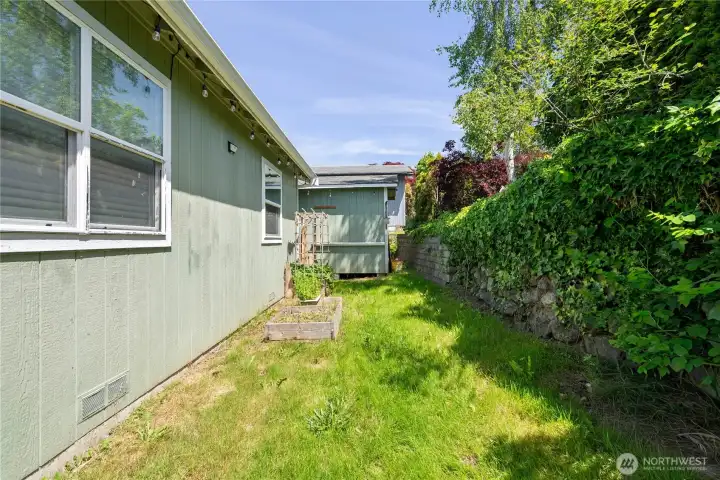With a manageable backyard and partially fenced- perfect for your pet With a manageable backyard and partially fenced- perfect for your pet