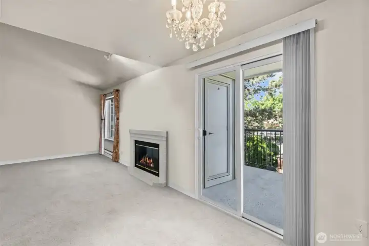 Virtually Staged breakfast/dining space, see remarks