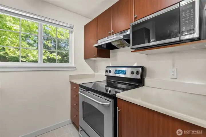 Virtually Staged kitchen with SS appliances included