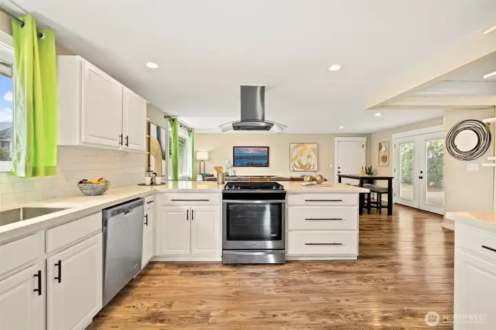 Great entertaining kitchen Great entertaining kitchen