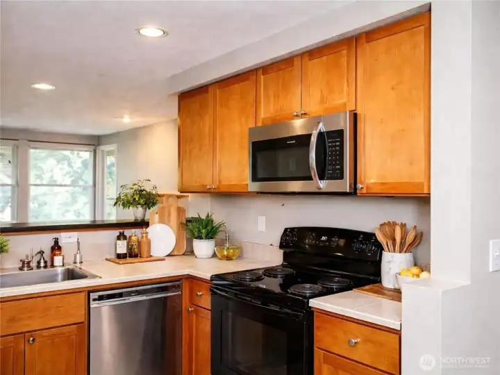 Kitchen Space (Virtually Staged) Kitchen Space (Virtually Staged)