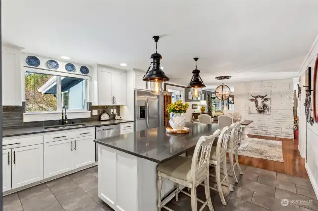 More custom lighting ... AND how about this 4 foot X 8 foot kitchen island? Room for so much entertaining!