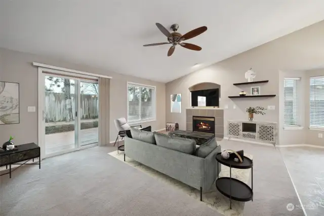 Family Room - Ceiling Fan