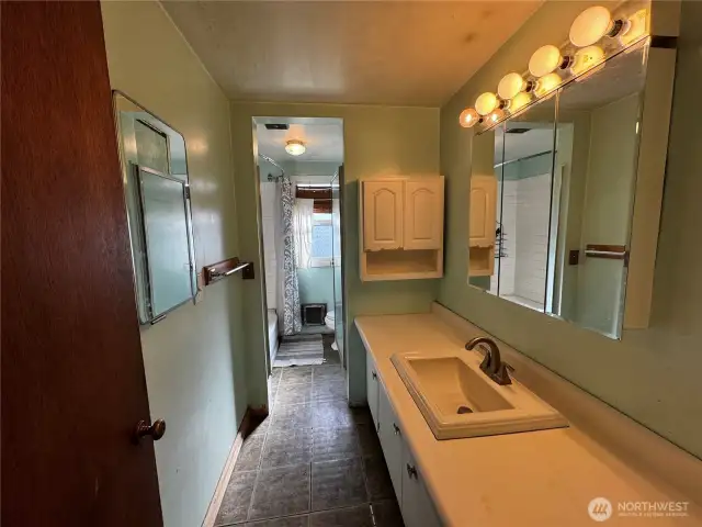 Main Floor Bathroom