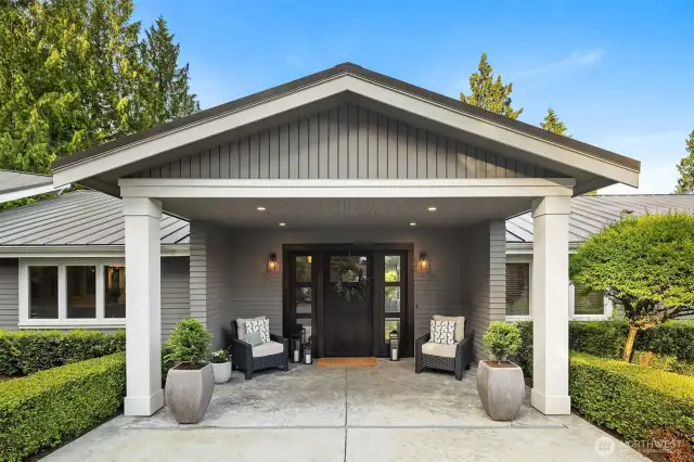 This beautifully remodeled mid-century masterpiece, originally designed by Roland Terry Architects, has been thoughtfully updated for modern living and is ready to host your summer fun.