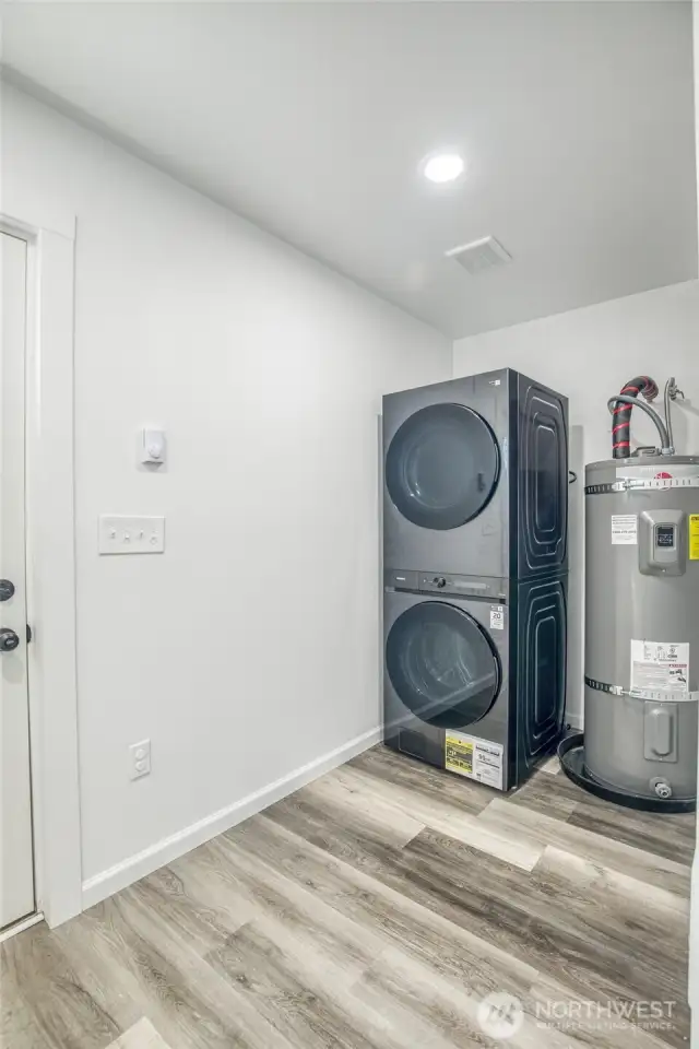 Utility space / back entry