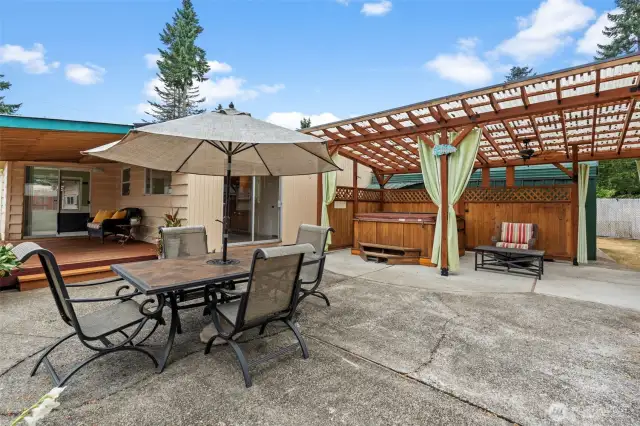 Large concrete Patio for entertaining and enjoying!