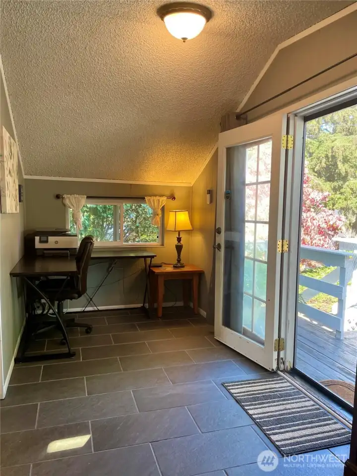 Flex space could be your dining room, was used as an office area and mud room. Utility room is in this area.