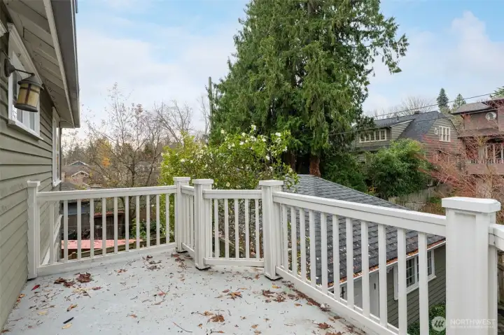 West facing deck off of primary bedroom