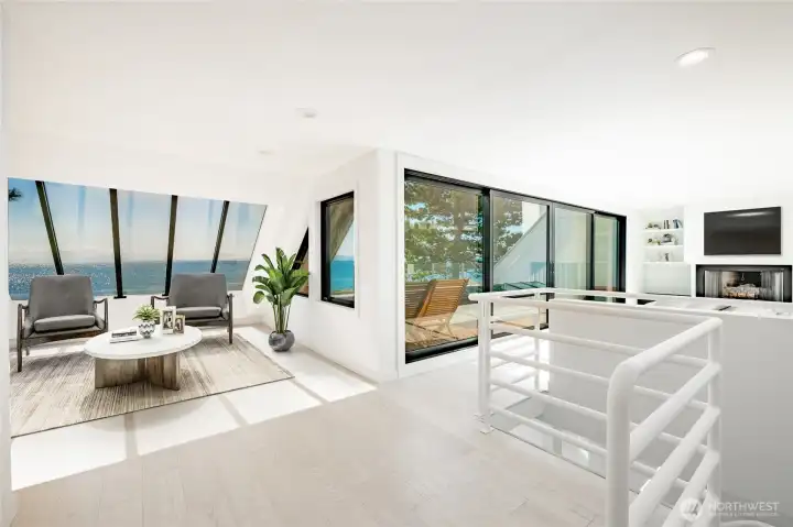 Sitting room off the main bedroom