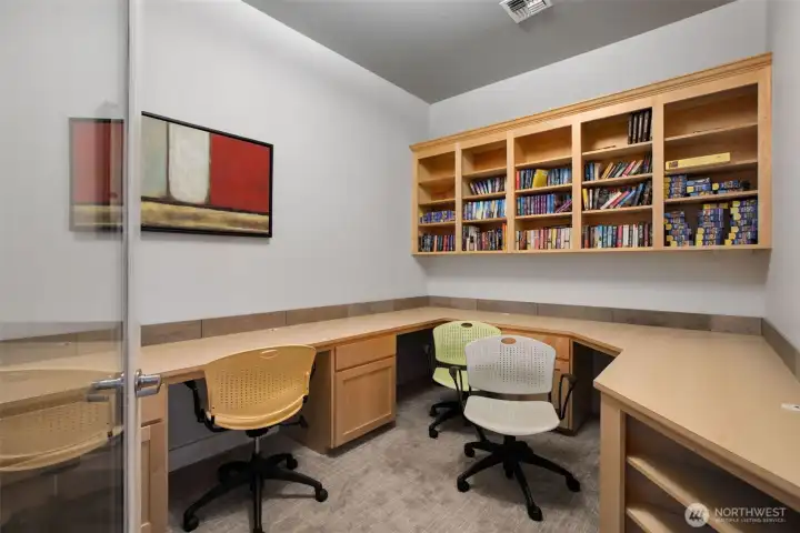 Business center in clubhouse included in HOA dues
