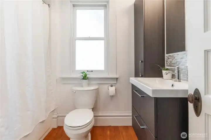 Full bath on main level