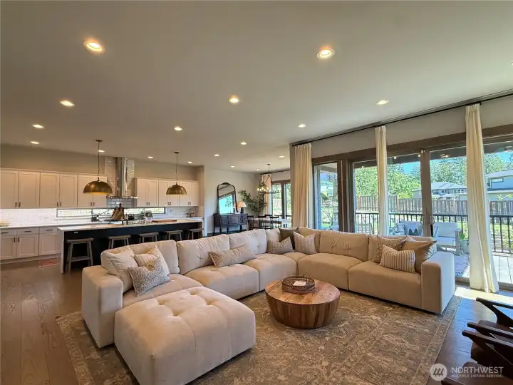 Amazing Great Room!