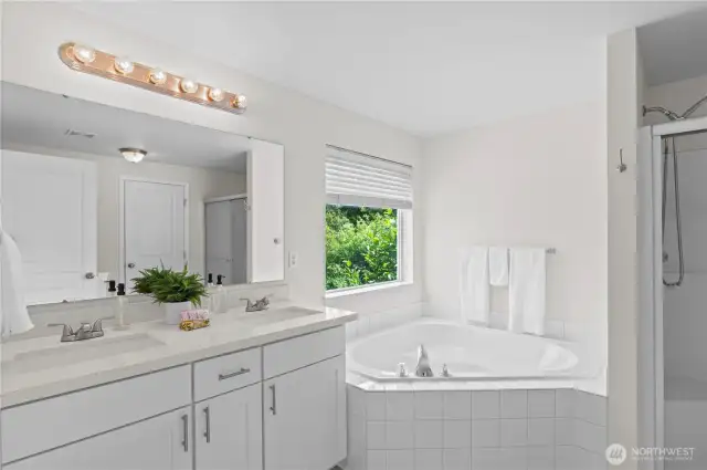 Brand new double vanity sink + tile flooring!