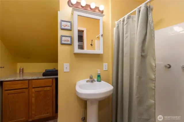 3/4 Bath