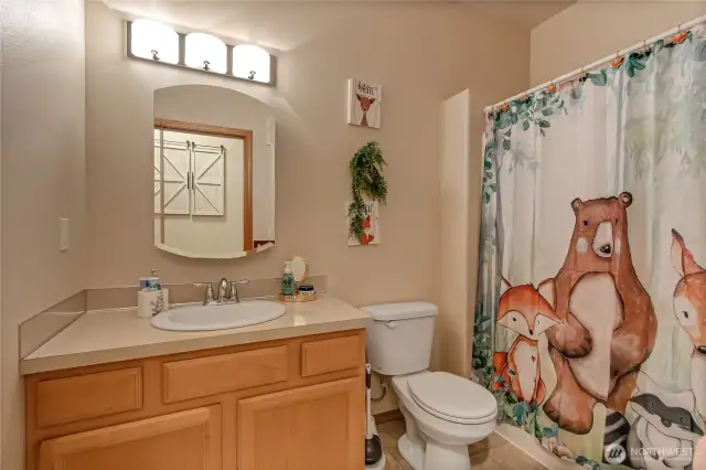 another secondary bathroom