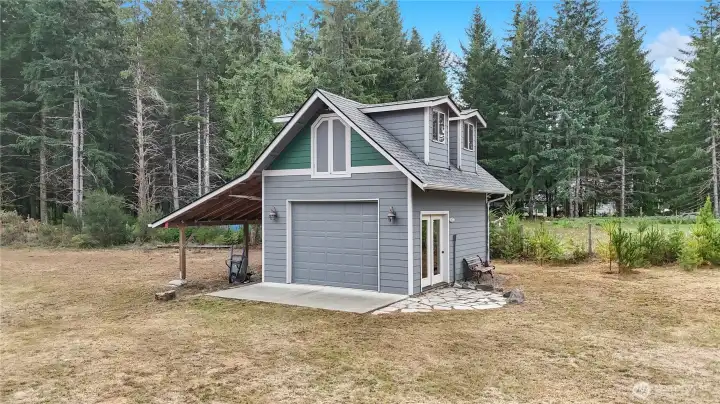 Purpose-built 16x20 shop with loft and storage - perfect for projects, hobbies, or serious organization