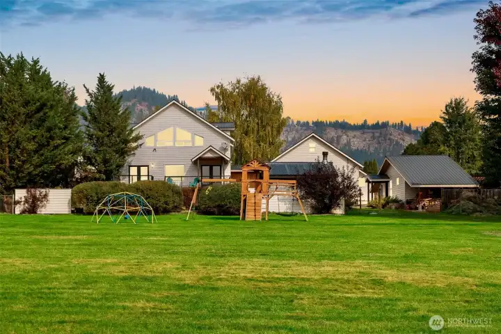 to 12345 Village View