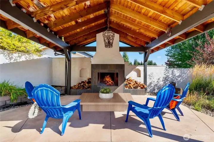Outdoor real wood fireplace