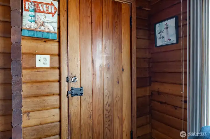 Front entry from the inside