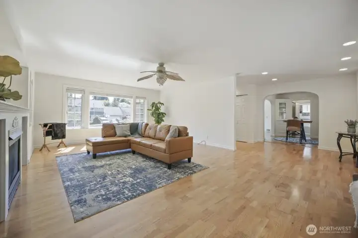 Well cared for with fresh paint for your "move-in ready" experience!