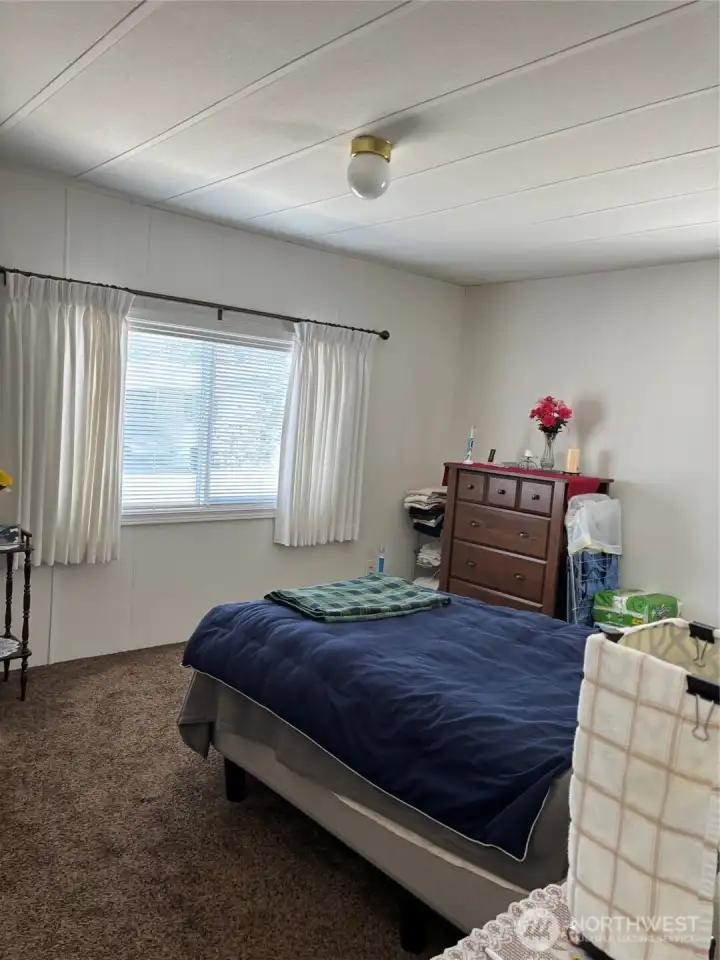 Master bedroom space 424 Master bedroom space 424