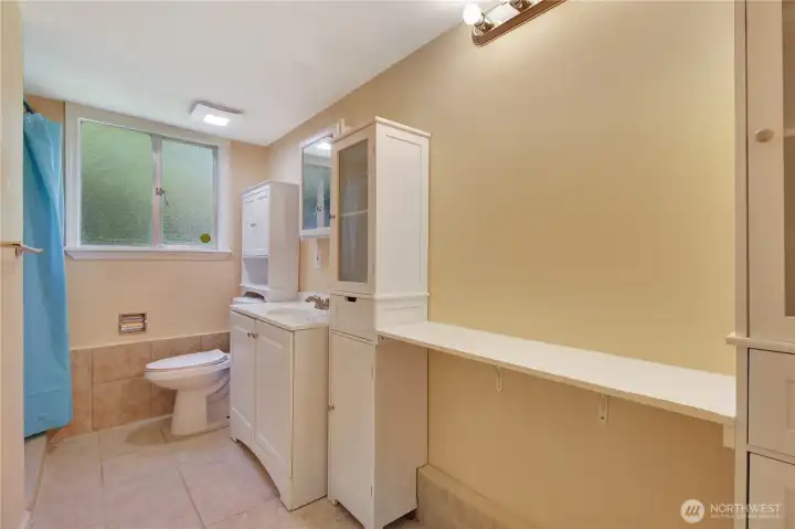 Extra storage and countertop space Extra storage and countertop space