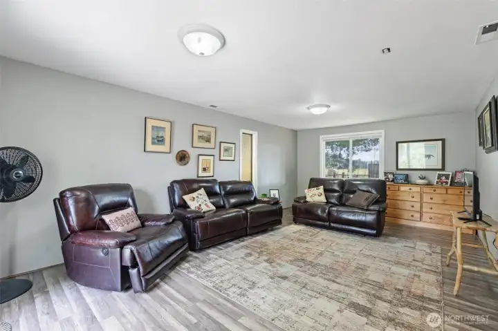 Bonus room