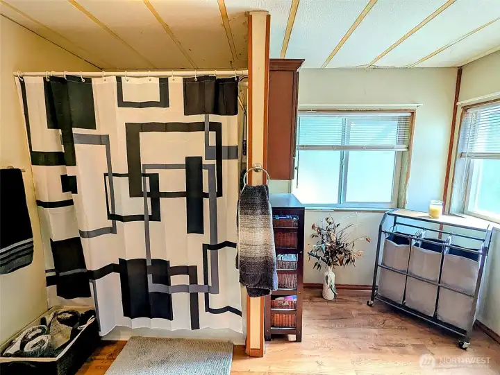 Large Primary Full Bathroom